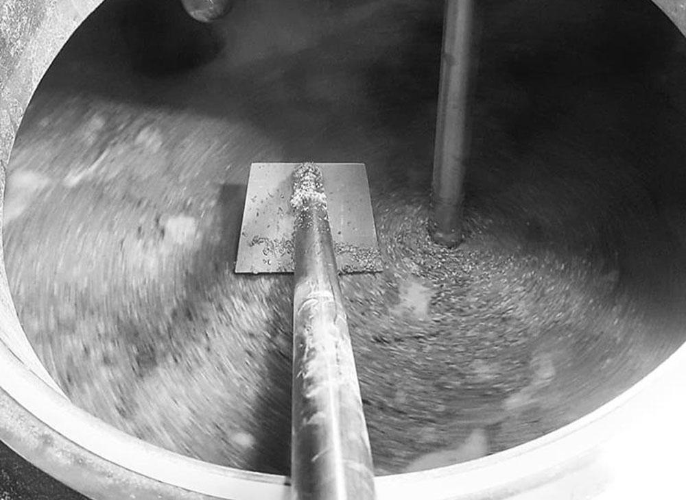 <b>How to avoid the fermentation tank vacuum in brewing microbrewery ?</b>